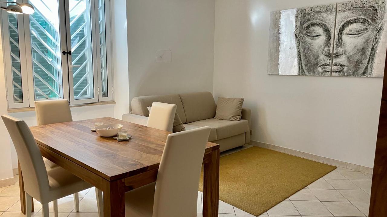 La Carlotta Apartment โรม ภายนอก รูปภาพ